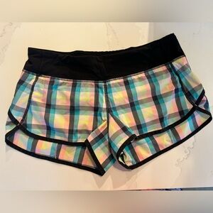 Lululemon Speed Short - Size 8 pastel plaid